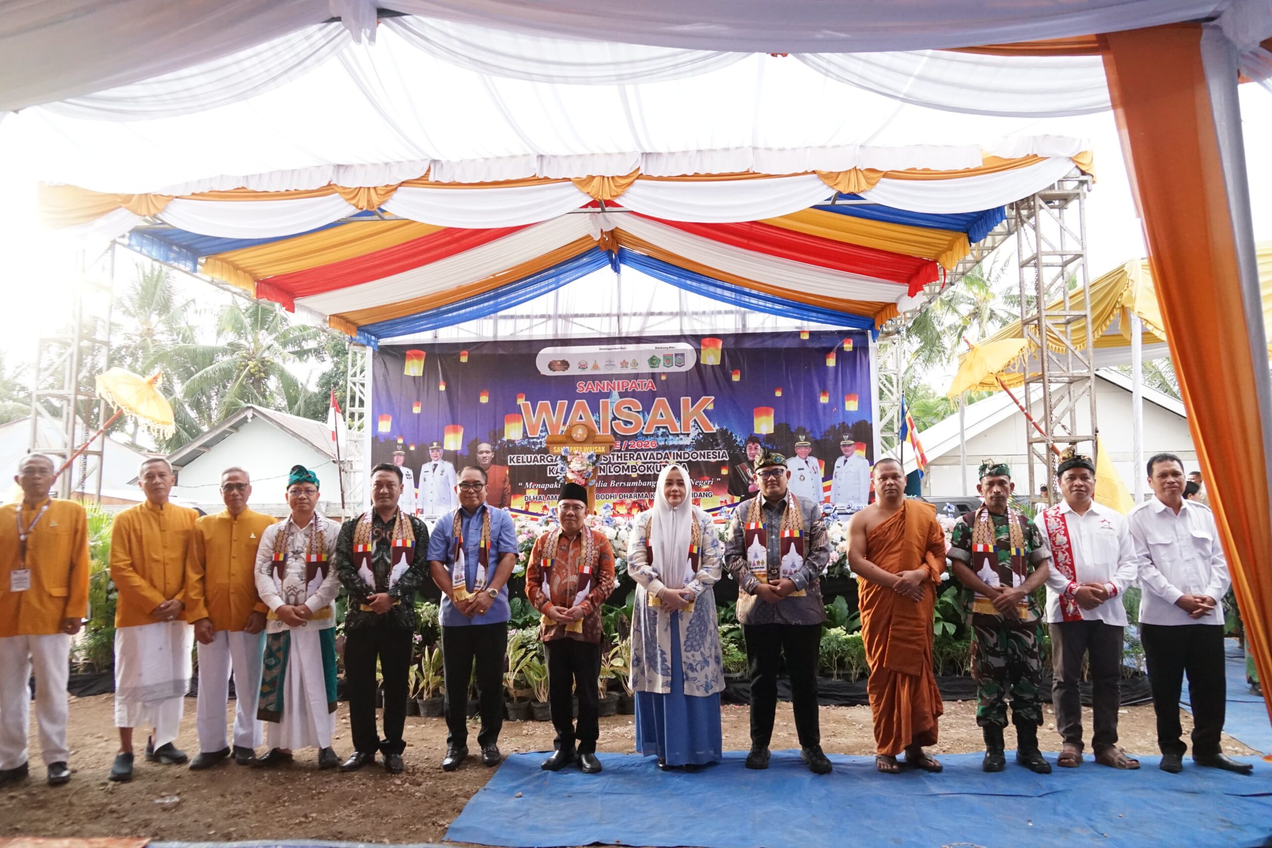 Bupati Lombok Utara Hingga Wagub NTB Hadiri Puncak Sanipata Waisak