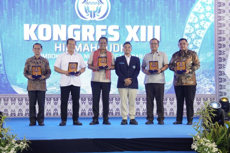 Wabup Kusmalahadi Hadiri Pembukaan Kongres XIII HIKMAHBUDHI
