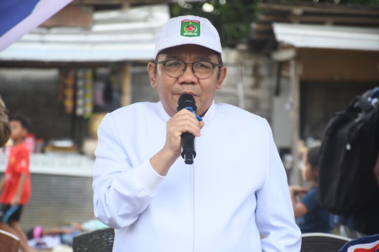 Bupati Najmul Buka Turnamen Sepak Bola Merenten Cup 2026