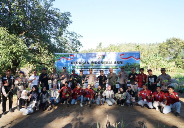 Sekda KLU Hadiri Penanaman Pohon Gerakan Indonesia Asri Polda NTB