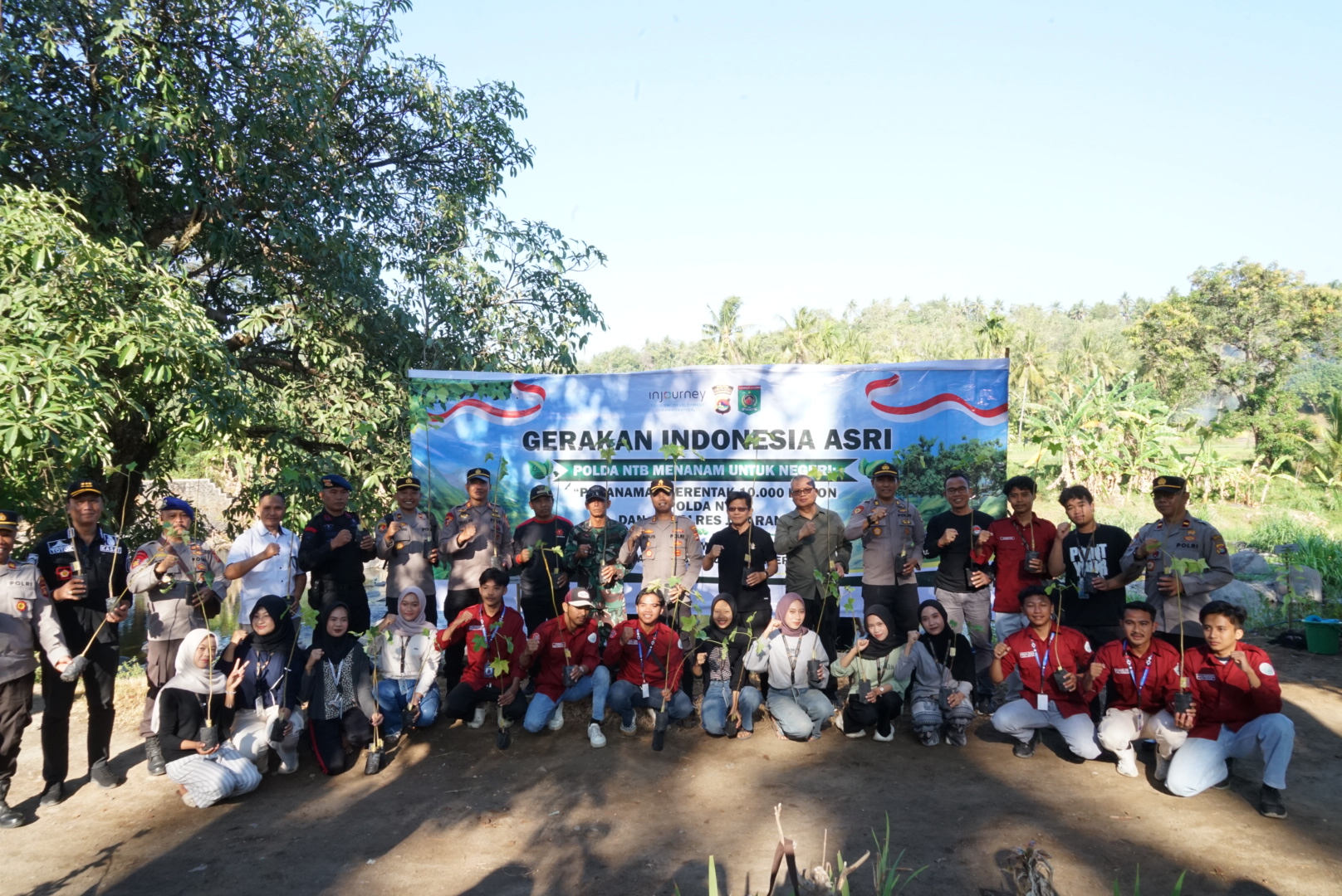 Sekda KLU Hadiri Penanaman Pohon Gerakan Indonesia Asri Polda NTB